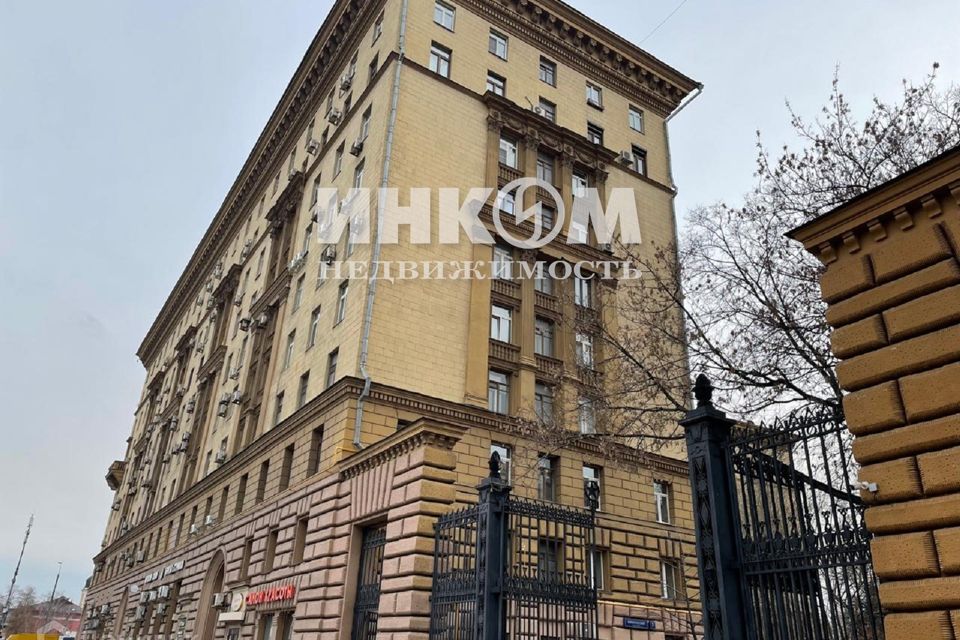 Продаётся 3-комнатная квартира, 91 м²