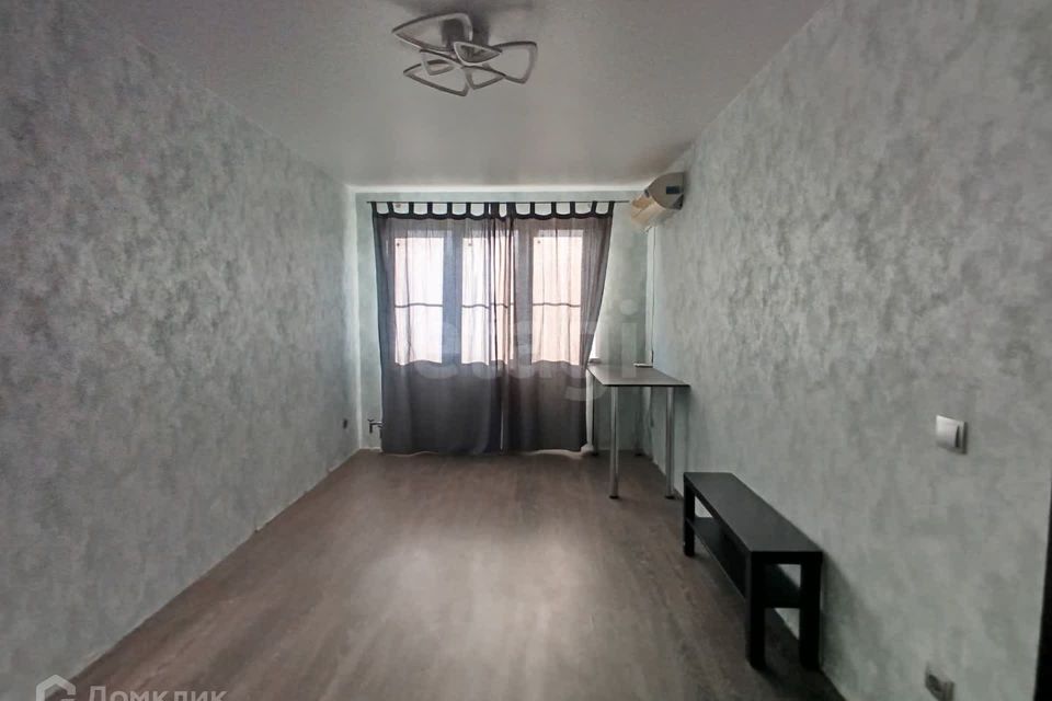 Продаётся 2-комнатная квартира, 42.8 м²