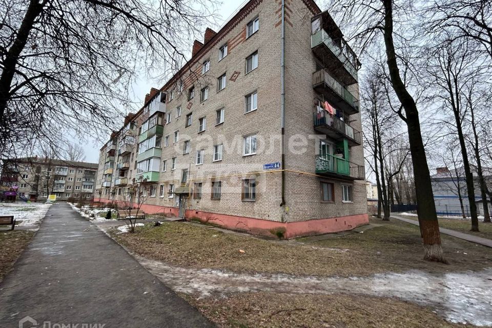 Продаётся 3-комнатная квартира, 50.8 м²