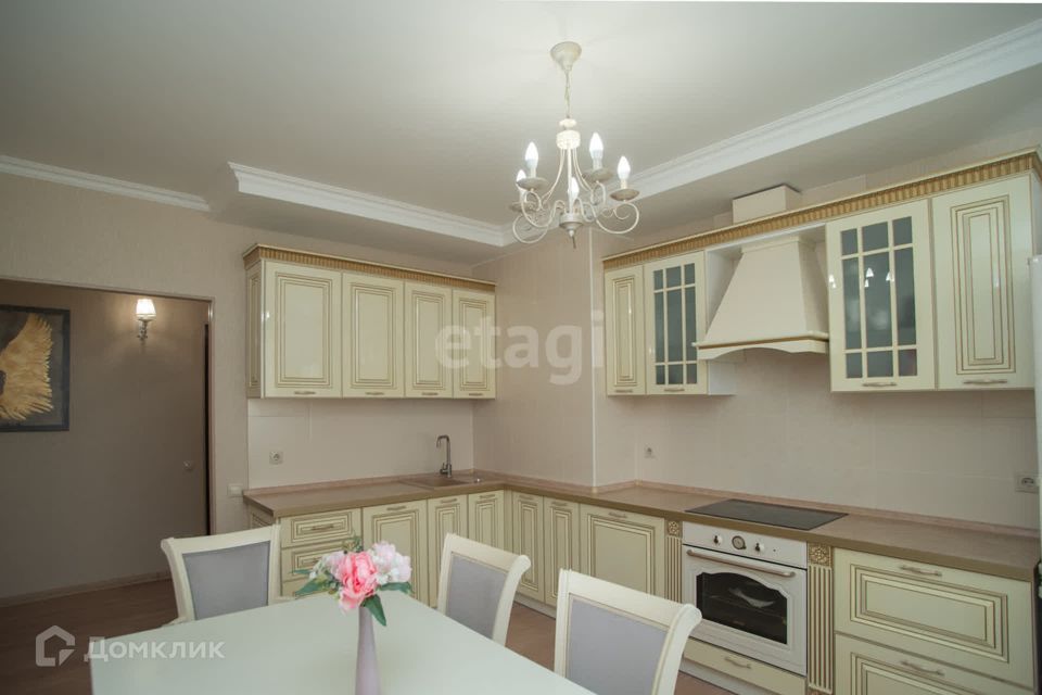 Продаётся 4-комнатная квартира, 80.1 м²