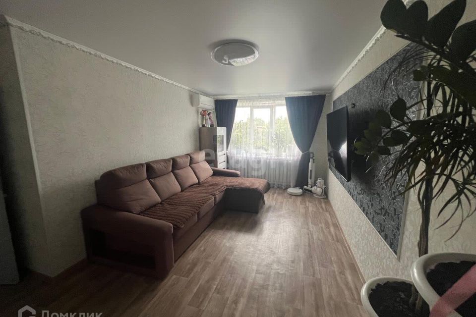 Продаётся 3-комнатная квартира, 56.5 м²