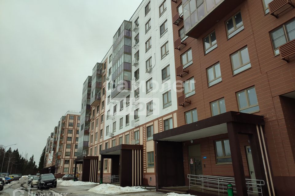 Продаётся 2-комнатная квартира, 60.5 м²