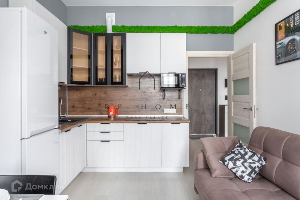 Сдаётся 1-комнатная квартира, 55 м²