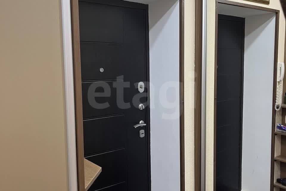 Продаётся 1-комнатная квартира, 38 м²