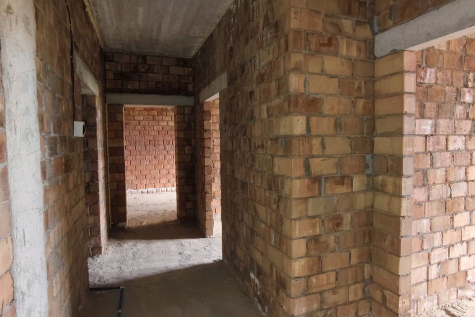 Продаётся 2-комнатная квартира, 65 м²