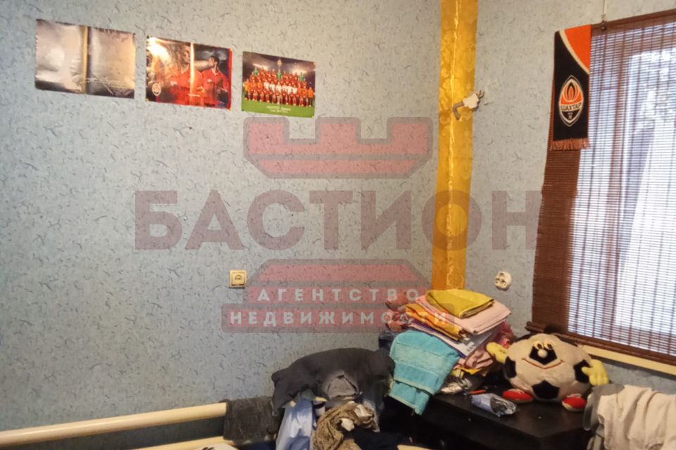 Продаётся 2-этажный дом, 230 м²