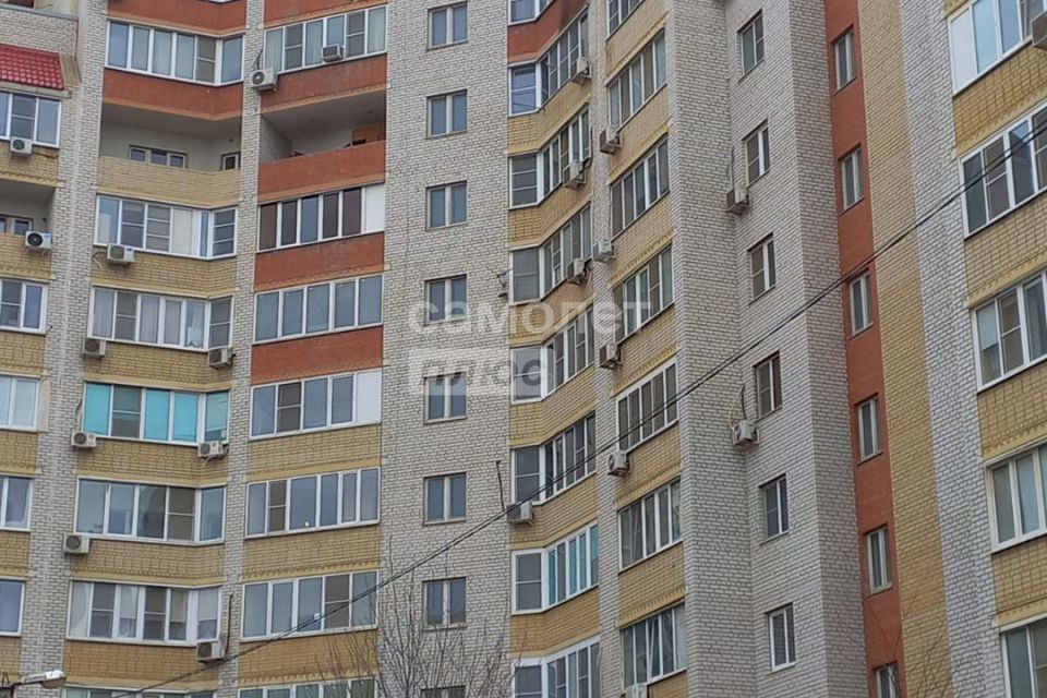 Продаётся 4-комнатная квартира, 115.4 м²