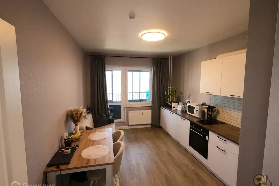 Продаётся 1-комнатная квартира, 37.1 м²