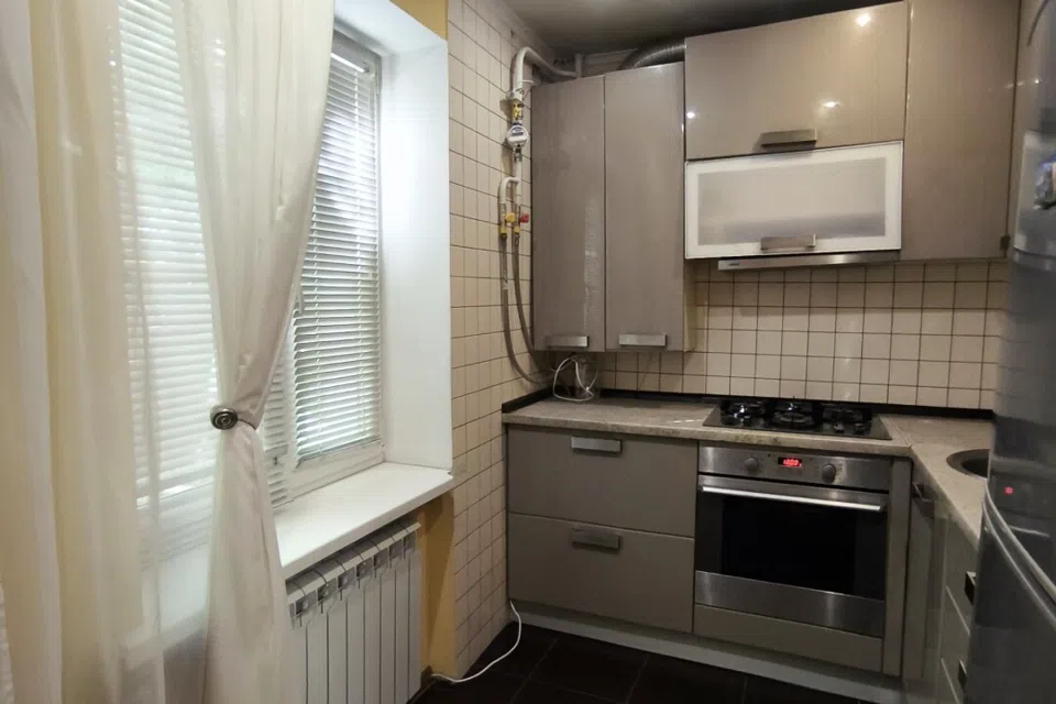 Продаётся 3-комнатная квартира, 56 м²