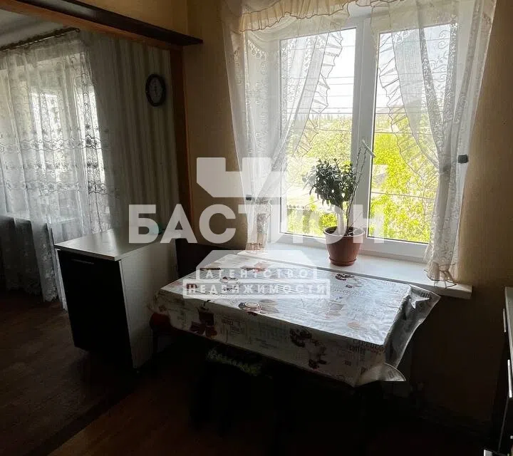 Продаётся 3-комнатная квартира, 57.8 м²