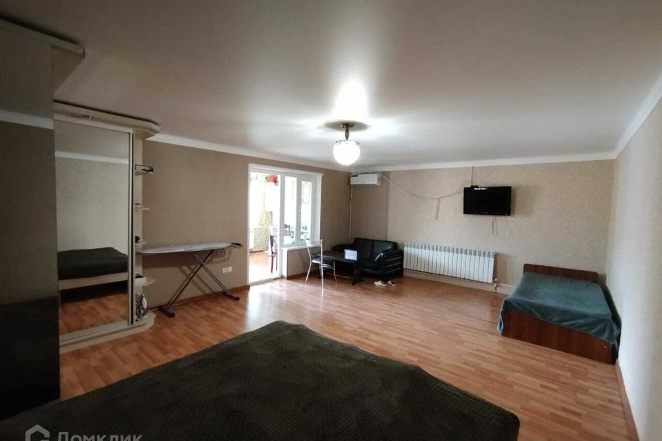 Продаётся 3-комнатная квартира, 115 м²