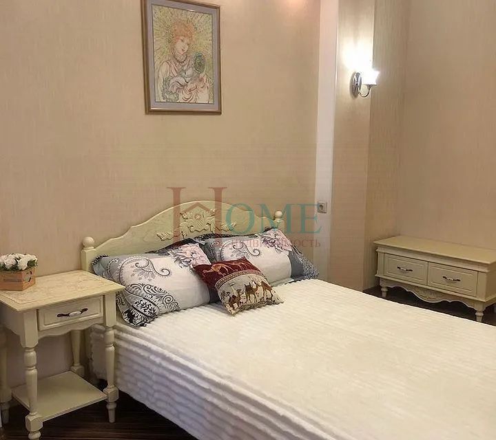 Сдаётся 1-комнатная квартира, 35 м²