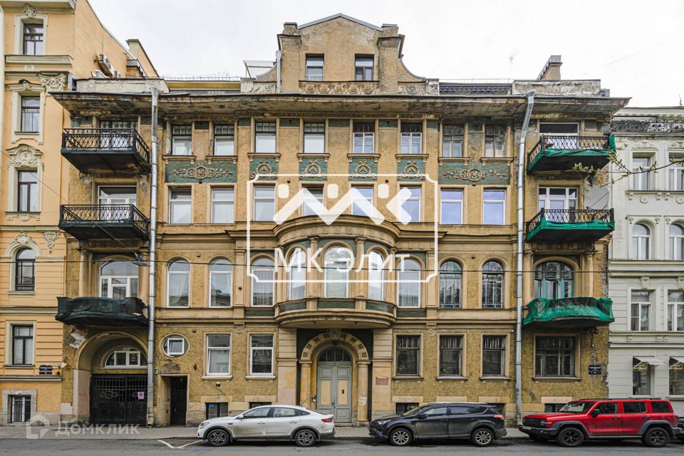 Продаётся 5-комнатная квартира, 114.8 м²