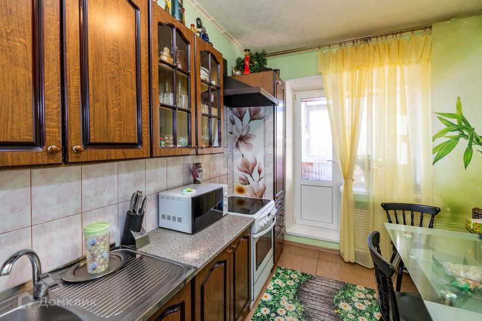 Продаётся 3-комнатная квартира, 70.3 м²