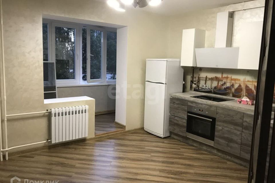 Продаётся 2-комнатная квартира, 60 м²