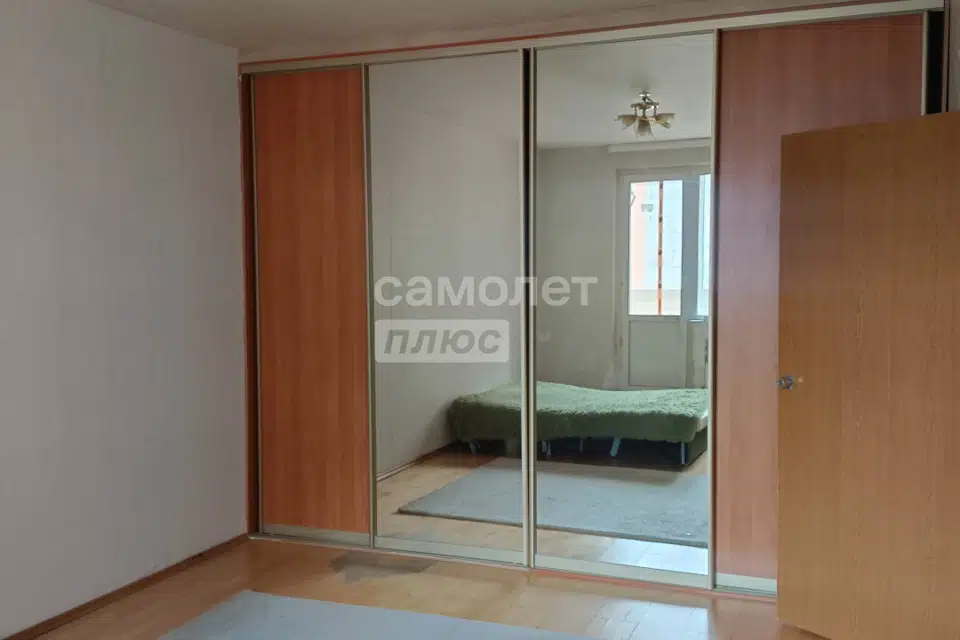 Продаётся 1-комнатная квартира, 37.8 м²