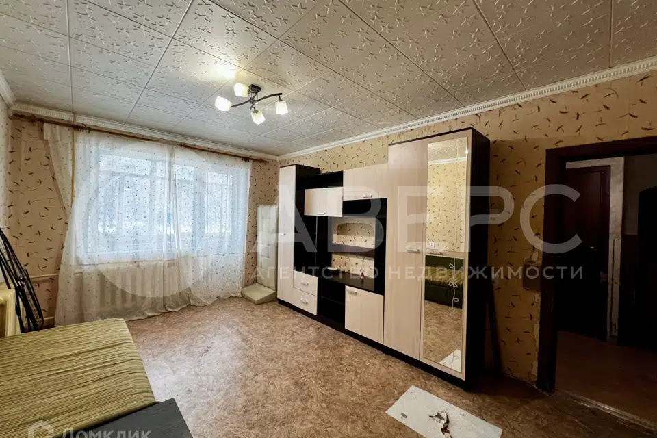 Продаётся 1-комнатная квартира, 37 м²