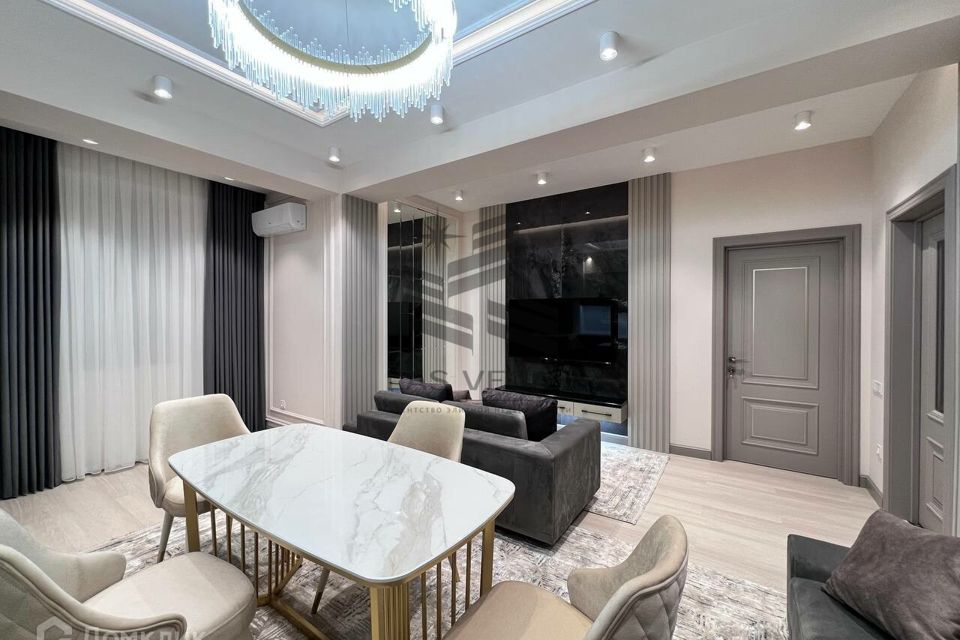 Сдаётся 2-комнатная квартира, 68 м²