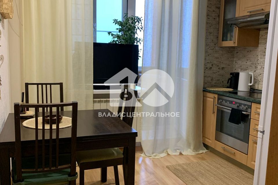 Продаётся 1-комнатная квартира, 36 м²