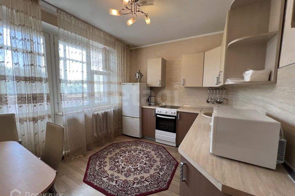 Сдаётся 1-комнатная квартира, 38 м²