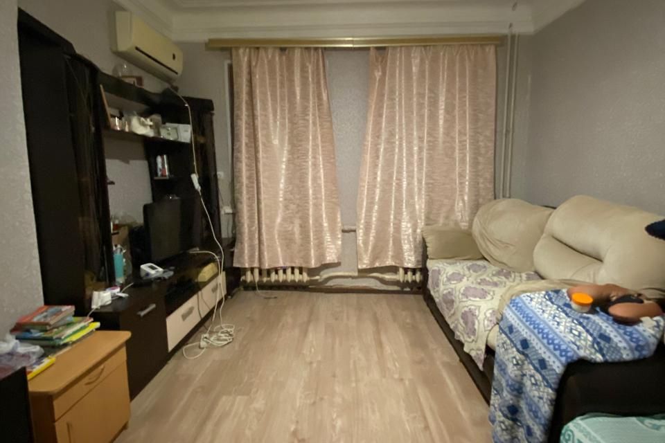 Продаётся 2-комнатная квартира, 43.6 м²