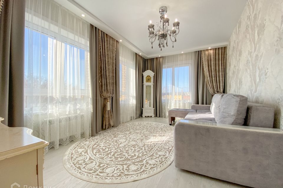 Сдаётся 2-комнатная квартира, 63 м²