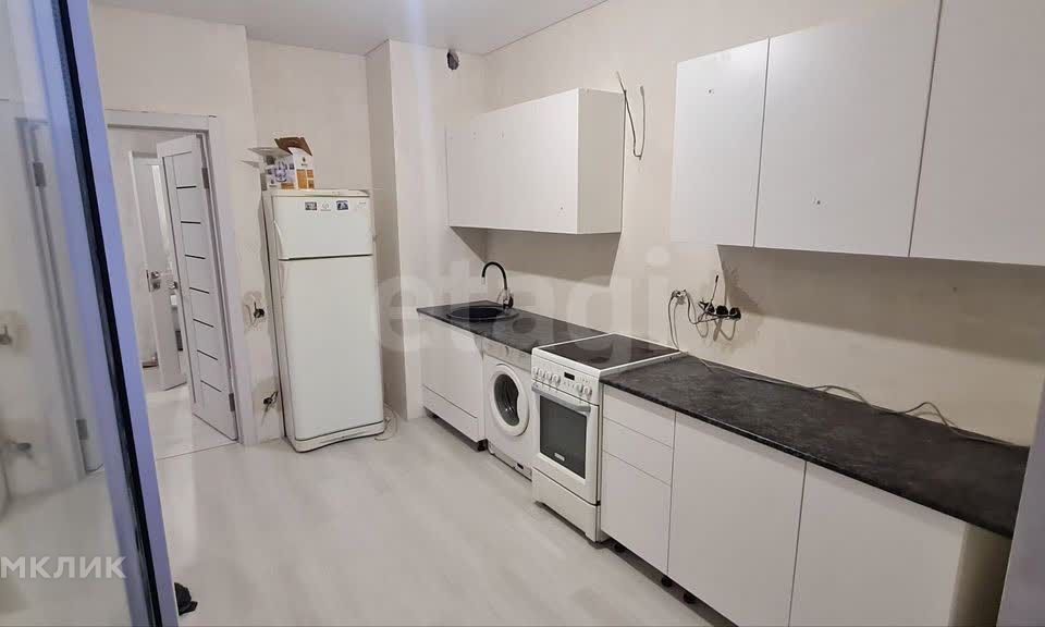 Продаётся 1-комнатная квартира, 37 м²