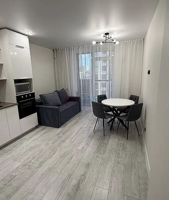 Сдаётся 4-комнатная квартира, 90 м²