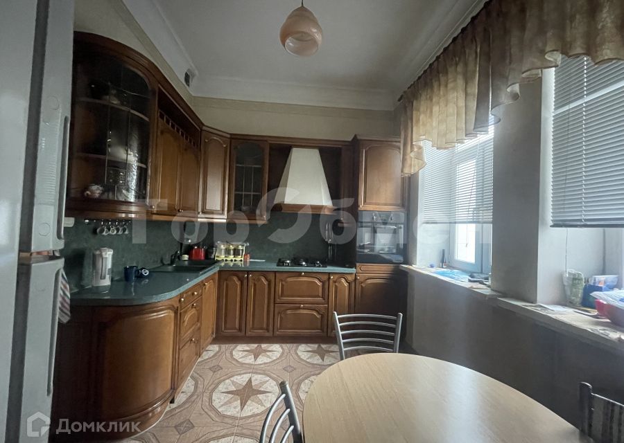 Продаётся 2-комнатная квартира, 58 м²