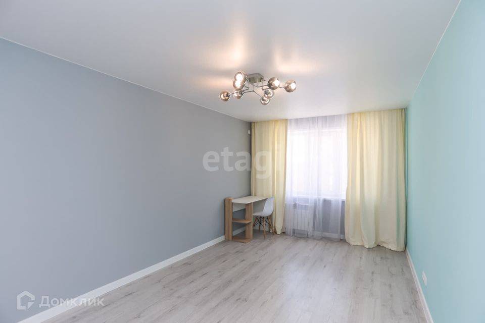 Продаётся 3-комнатная квартира, 65.9 м²