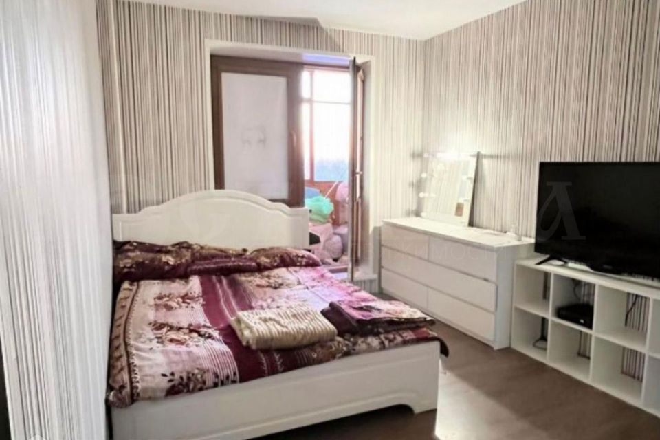 Сдаётся 3-комнатная квартира, 77 м²