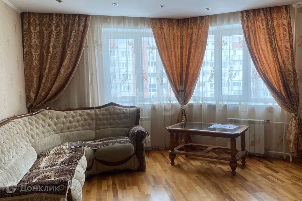 Продаётся 2-комнатная квартира, 60 м²