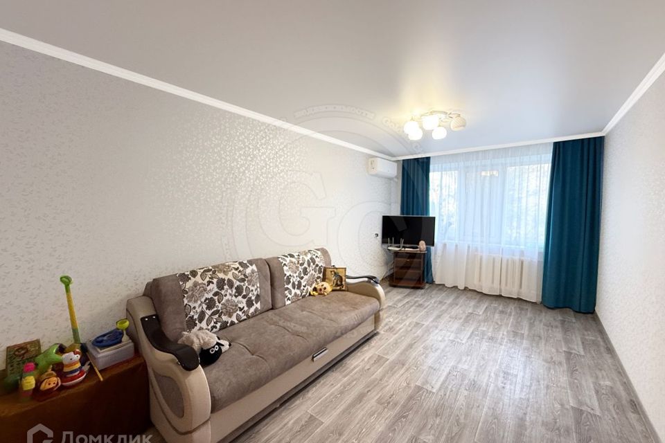 Продаётся 3-комнатная квартира, 65.5 м²