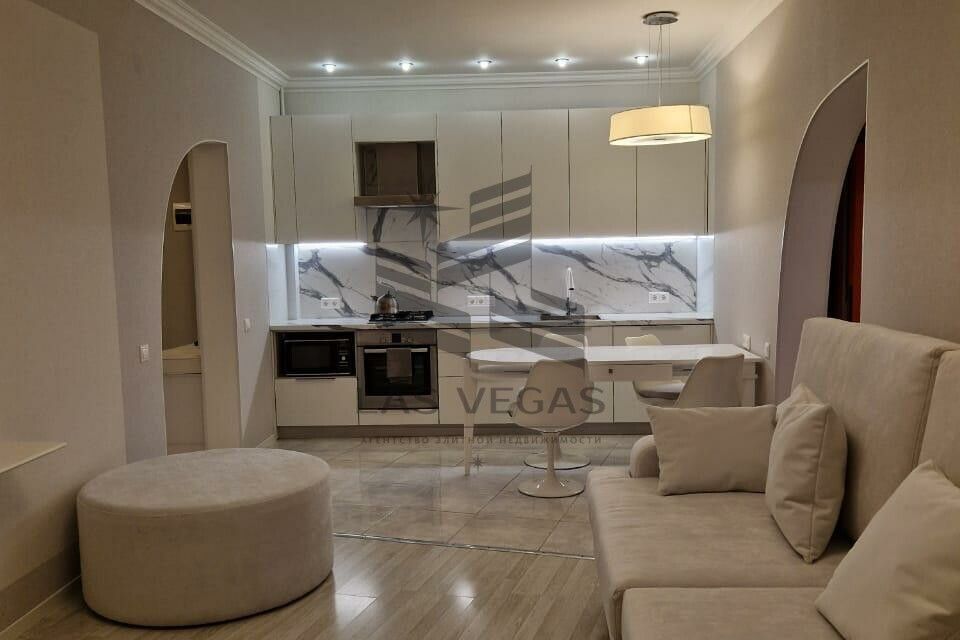 Сдаётся 3-комнатная квартира, 110 м²