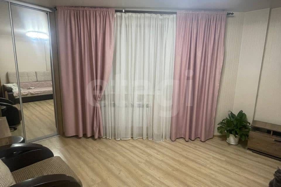 Продаётся 2-комнатная квартира, 57.3 м²