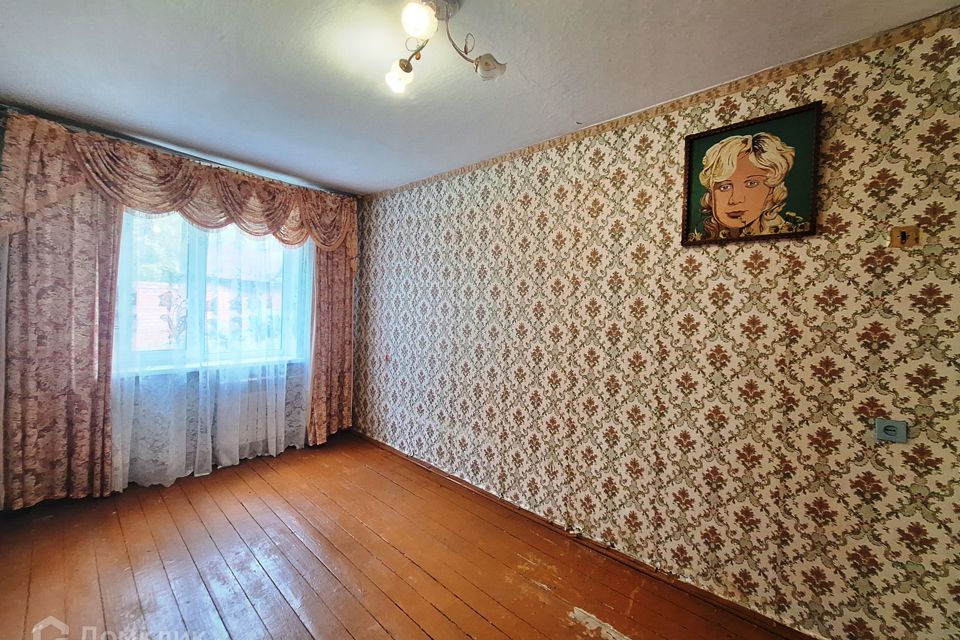 Продаётся 3-комнатная квартира, 61.4 м²