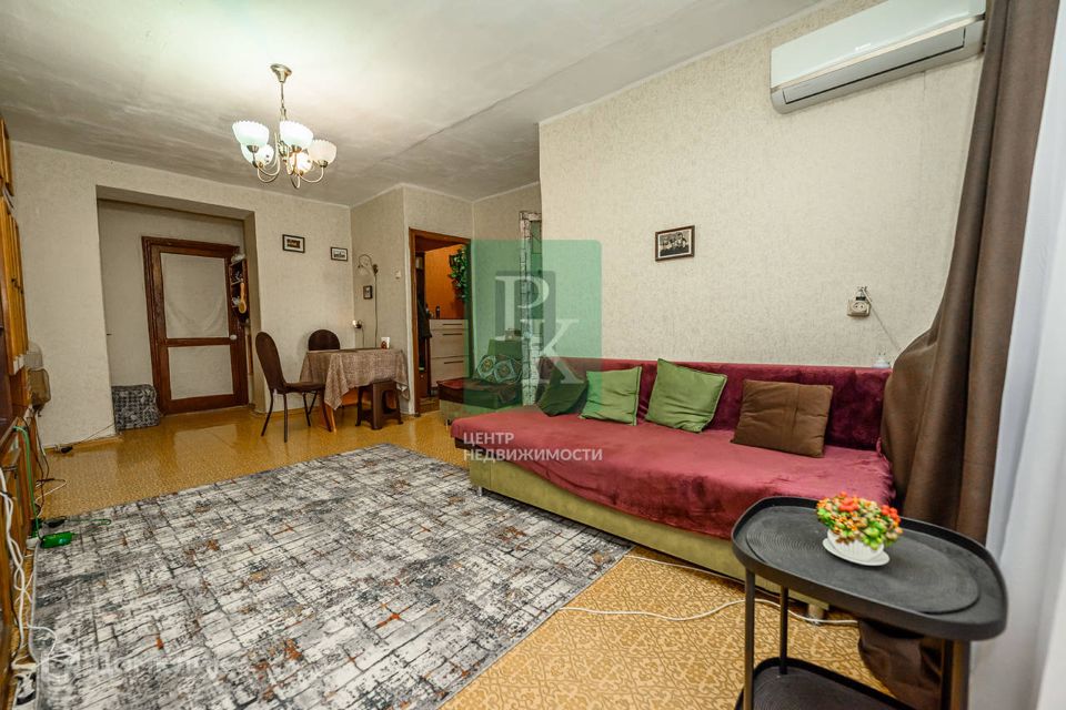 Продаётся 2-комнатная квартира, 44.3 м²