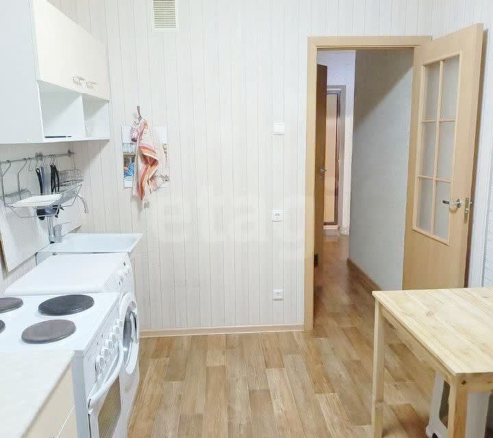 Сдаётся 1-комнатная квартира, 38 м²