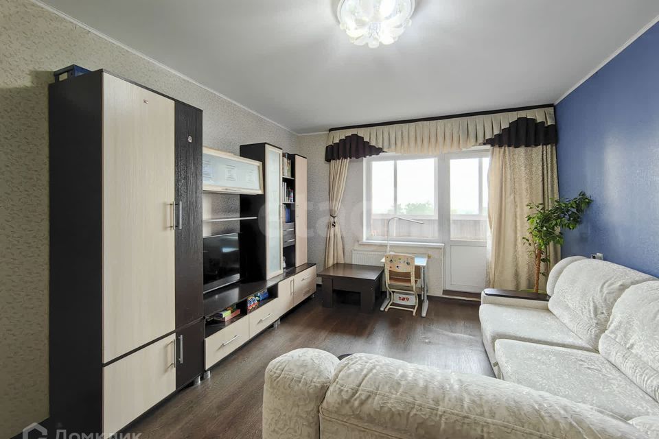 Продаётся 2-комнатная квартира, 60.2 м²