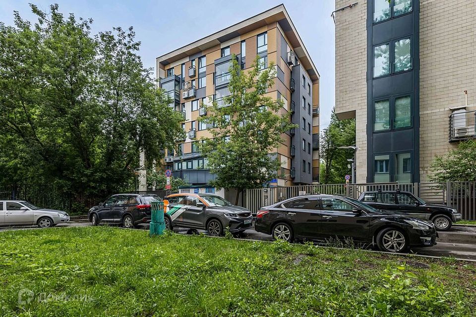 Продаётся 3-комнатная квартира, 98.3 м²