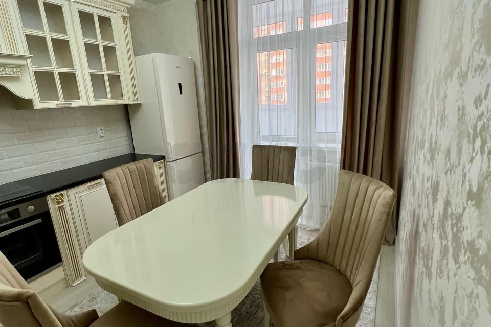 Продаётся 1-комнатная квартира, 44.05 м²