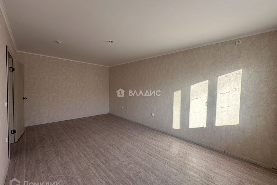 Продаётся 1-комнатная квартира, 38 м²
