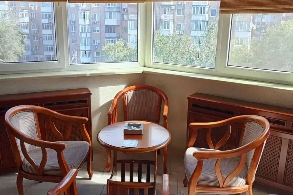 Сдаётся 3-комнатная квартира, 140 м²