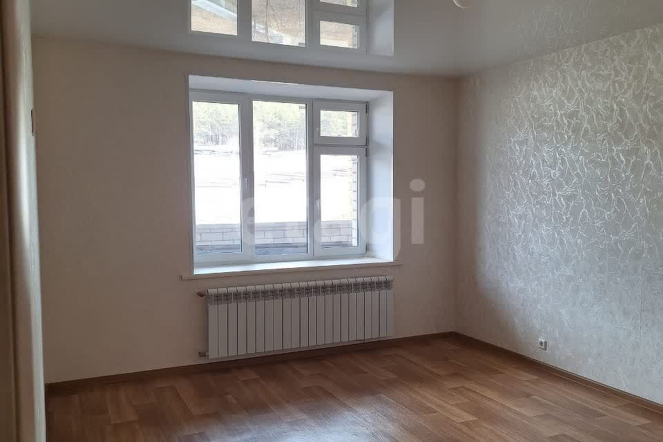 Продаётся 1-комнатная квартира, 54.4 м²