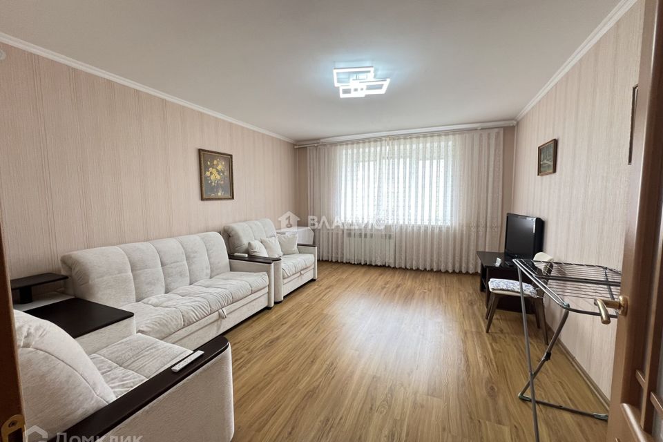 Продаётся 1-комнатная квартира, 49 м²