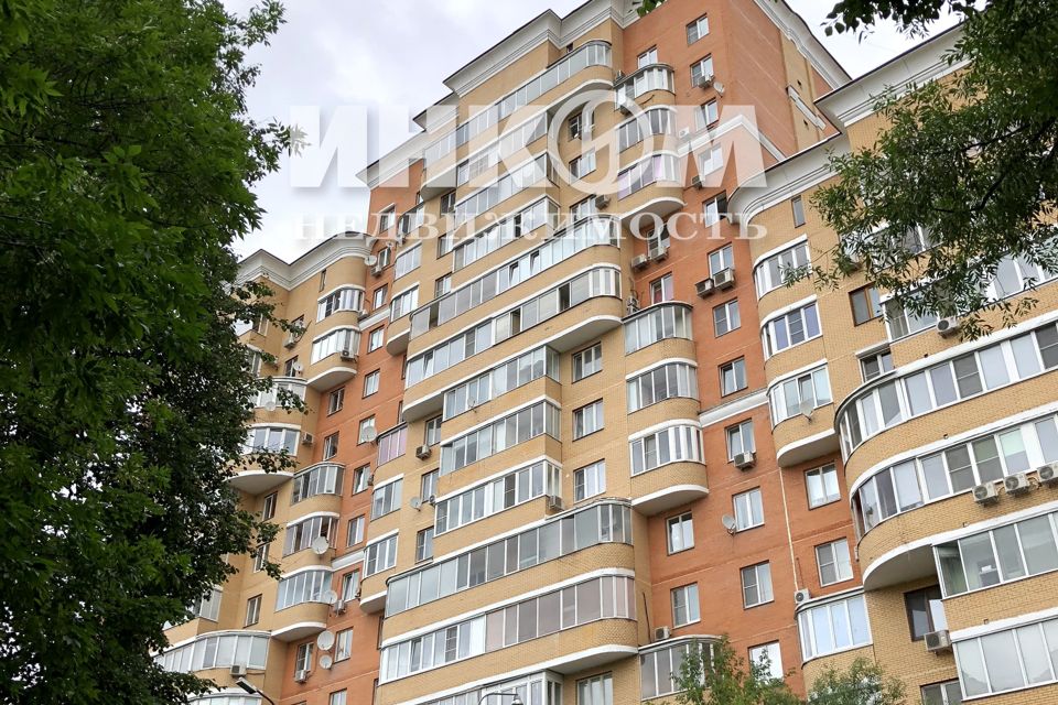 Продаётся 2-комнатная квартира, 75 м²