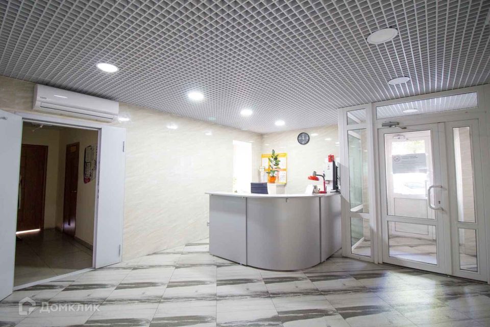 Продаётся 3-комнатная квартира, 124 м²