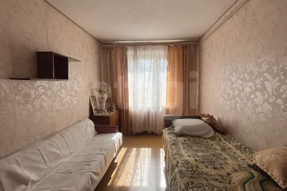 Продаётся 3-комнатная квартира, 56.7 м²