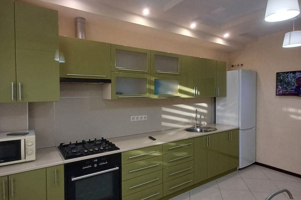 Сдаётся 1-комнатная квартира, 40 м²
