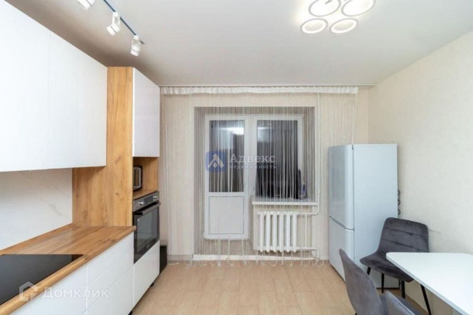 Продаётся 2-комнатная квартира, 65.6 м²